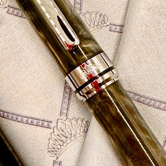 KWIAT DIAMOND Bride-To-Be Engagement Gift Set - Picture 12 of 15